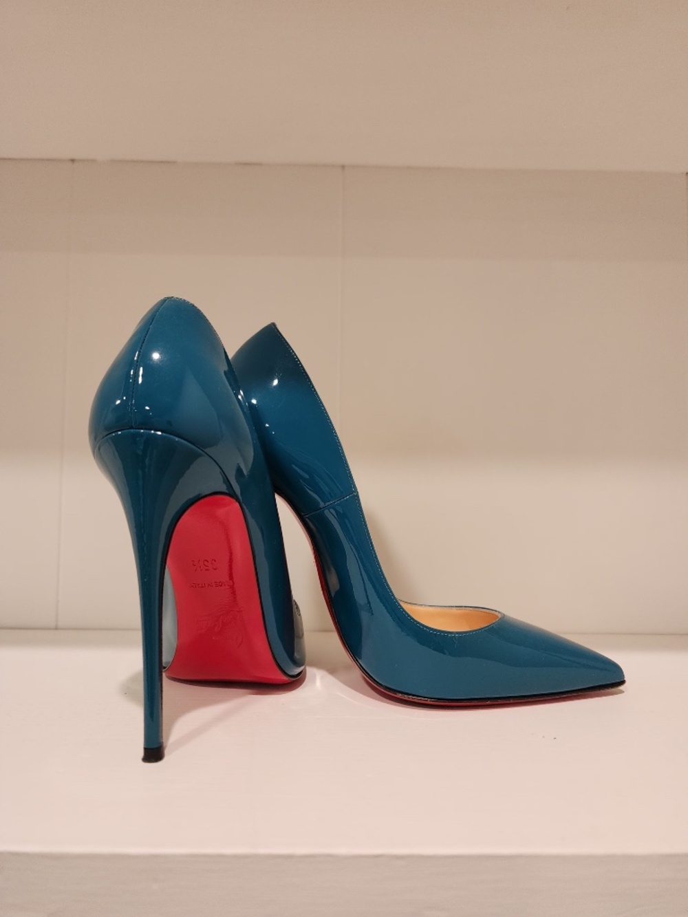 Christian Louboutin So Kate 120 Curacao Blue Patent Leather Pumps - Picture 4 of 10